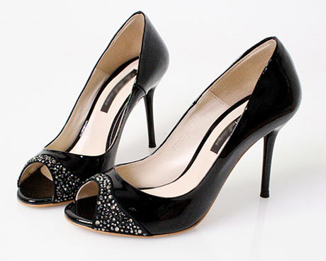 รองเท้าส้นสูง