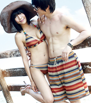 แฟชั่น ชุดว่ายน้ำ คู่รัก