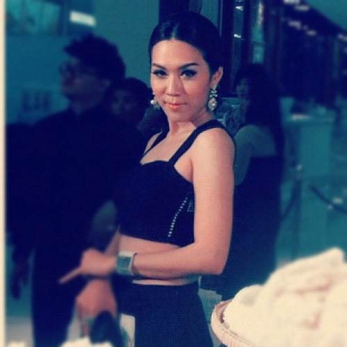 เมย์ เฟื่องอารมย์