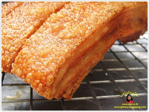 วิธีทำหมูกรอบ และข้าวหมูกรอบทำเองได้ง่ายสมชื่อ อร่อยจุใจ