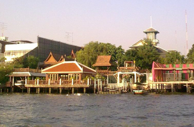 จักรพงษ์ วิลล่า