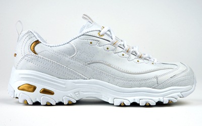 รองเท้ากีฬา