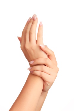 ผื่นผิวหนังที่มือ
