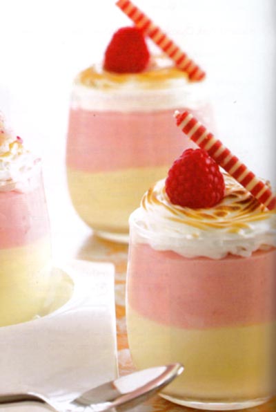 สตรอว์เบอร์รี่มูสเมอแรงก์