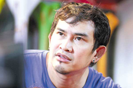 พจน์ อานนท์