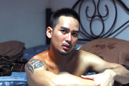 กัส  วีรดิษฐ์