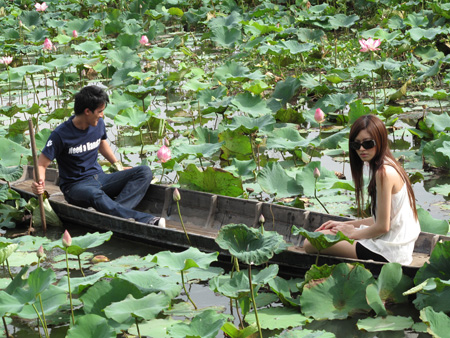 ปอย ตรีชฏา