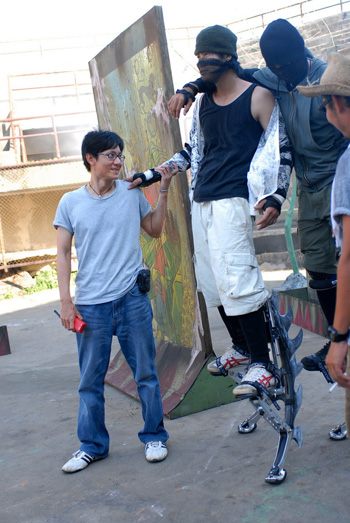 คาซู ฮีโร่ปกป้อง จีจ้า ใน จีจ้า ดื้อ สวย ดุ