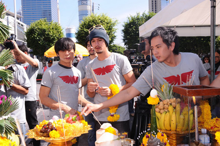 อินทรีแดง