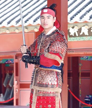 นาวิน ต้าร์