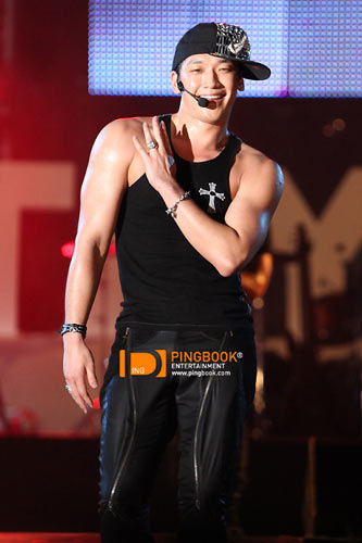 พัทยามิวสิค เฟสติวัล 2011 - Rain