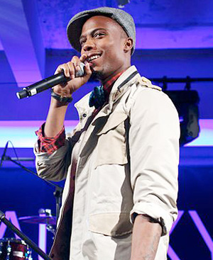  B.O.B