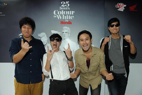 เปิดตัวอัลบั้มใหม่ 25 hours - Colour in White