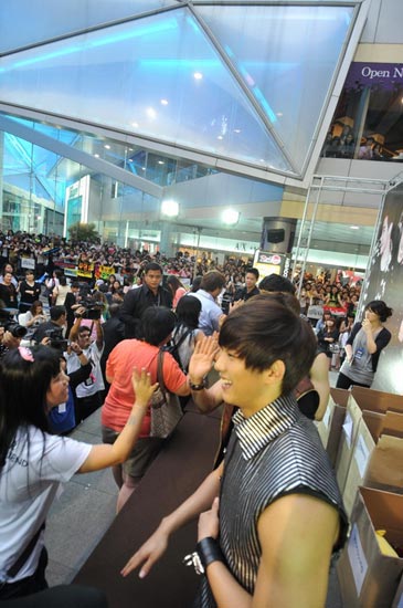 2PM HANDS UP PARTY IN BANGKOK