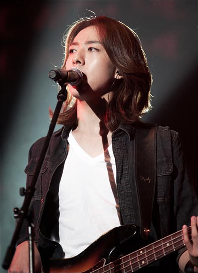 CNBLUE