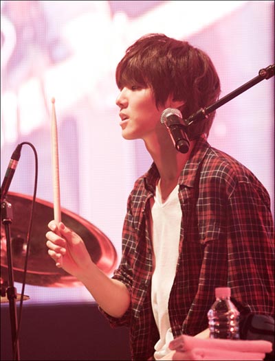 CNBLUE