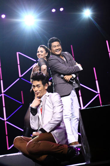 ดี้ : สีฟ้า เดอะ ลิริคส์ ออฟ เลิฟ