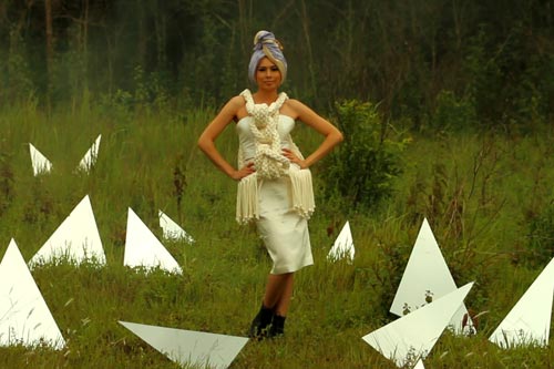 น้ำฝน ภักดี mv เพลง โปรดฟังอีกครั้งนะ