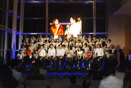 เล็กกำลังดี 12 ปี สมอลล์รูม
