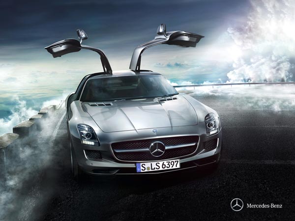 Mercedes Benz SLS AMG