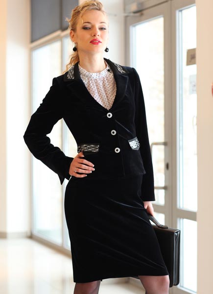 แต่งตัวอย่างไร ไปงานเลี้ยงบริษัท