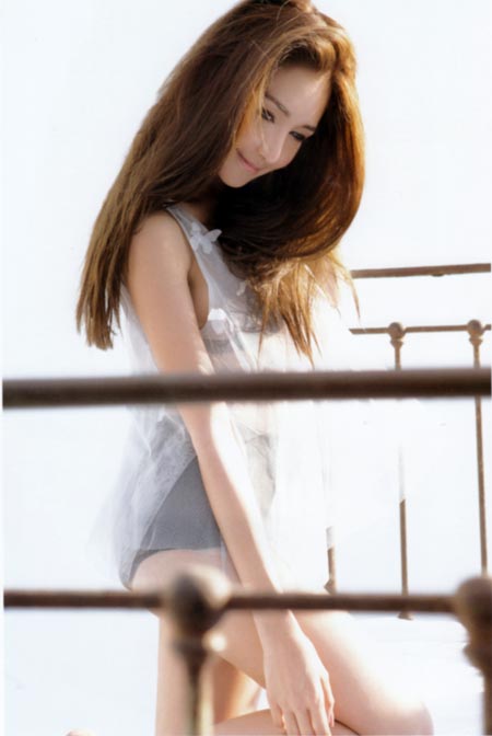 เนย โชติกา วงศ์วิลาศ