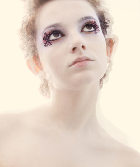 ขนตาปลอมลายฉลุ