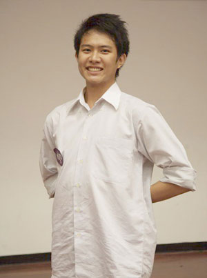 เชียร์ลีดเดอร์ ธรรมศาสตร์