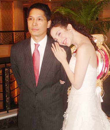 คลาวเดีย จักรพันธุ์