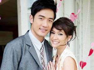 เอมี่ - อ้วน รังสิต