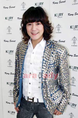 โก้ ธีรศักดิ์