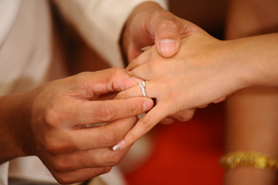 งานแต่ง หนุ่มกะลา