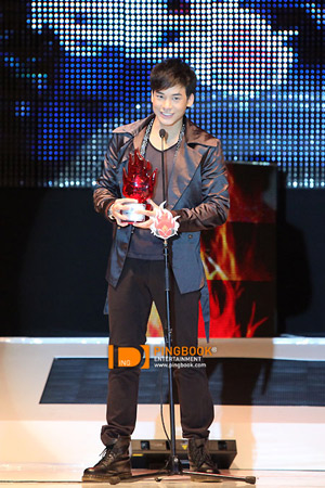 บี้ สุกฤษฎิ์