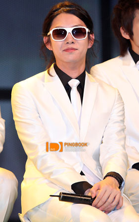 super junior Hee Chul 