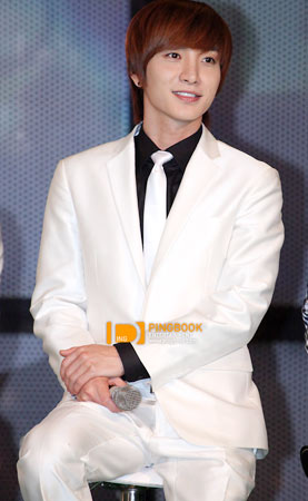 super junior Leetuek