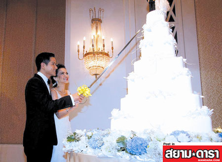 งานแต่งอ้อม พิยดา