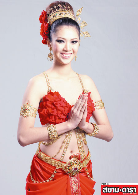 วิว พงศ์ชนก