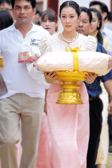 นุ่น วรนุช