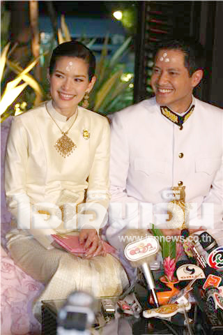 อ้อม - อาท