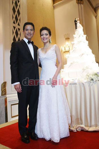 งานแต่งอ้อม พิยดา