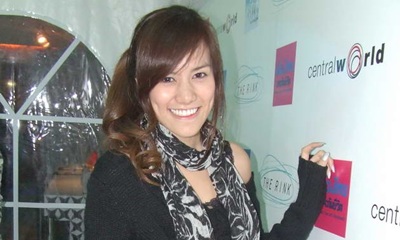 บลู เอลิกา พลอยอัมพร