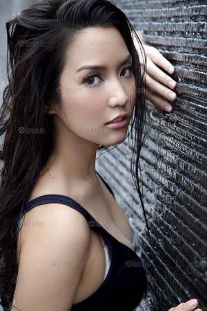 จั๊กจั่น อคัมย์สิริ 