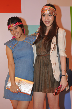 เสื้อผ้าแฟชั่น