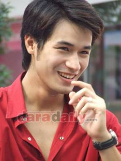 โฬม พัชฏะ นามปาน