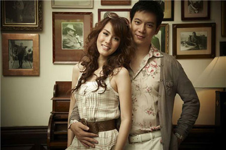 หลุยส์ อัมรินทร์ - จอยซ์ สกุลรัตน