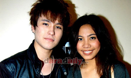 พายุ คลาร์ค หญิงแม้น