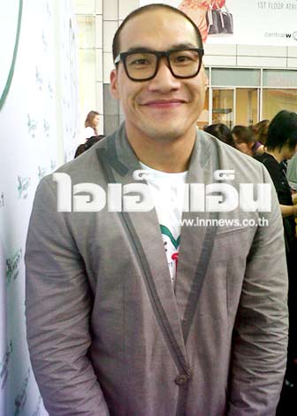 บ๊วย เชษฐวุฒิ