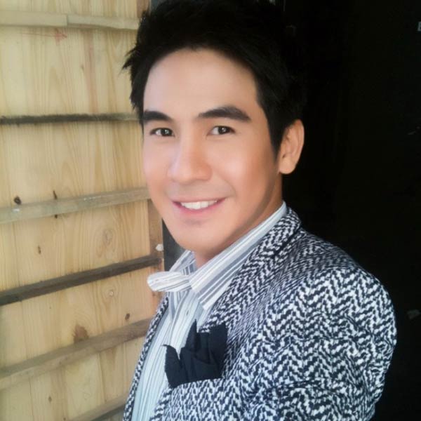 โป๊ป ธนวรรธน์ 