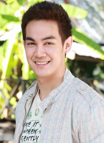 กิก ดนัย จารุจินดา