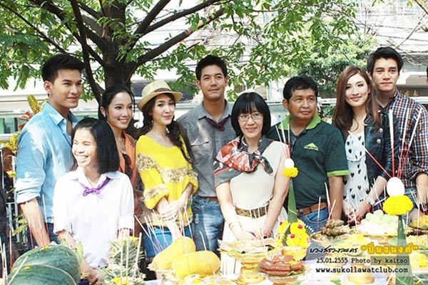 เรื่องย่อละครปิ่นอนงค์